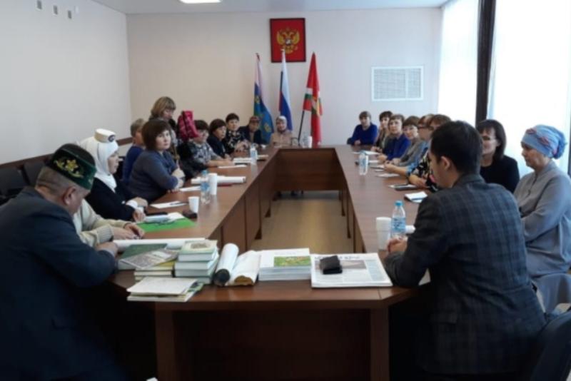 В Ярково обсудили вопросы сохранения татарского языка