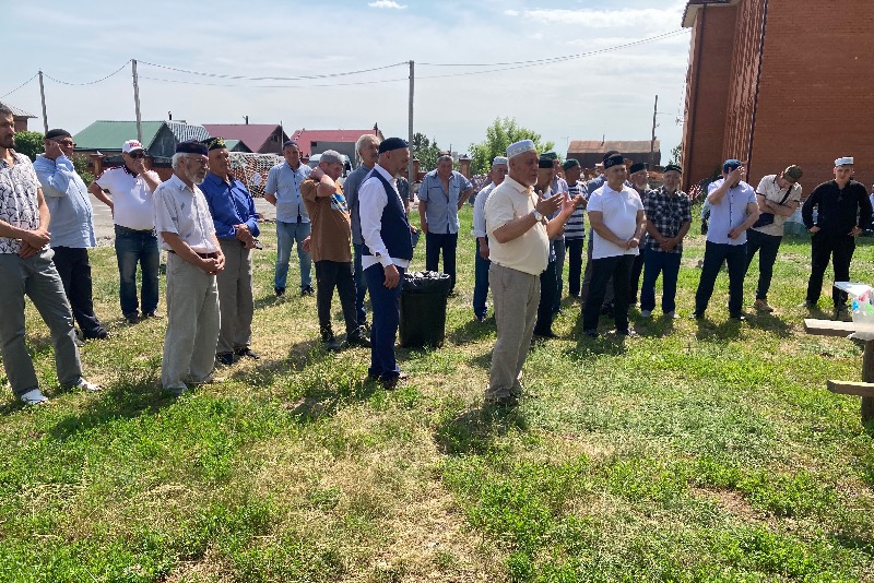 В Тюменской соборной мечети прошел праздник Курбан-байрам для жителей города