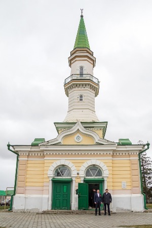 25